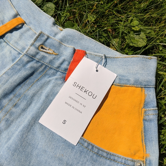 Shekou small vintage colourful shorts - Picture 2 of 3